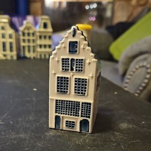 KLM Delft Ceramic Dutch House Figurine Collectable # 50